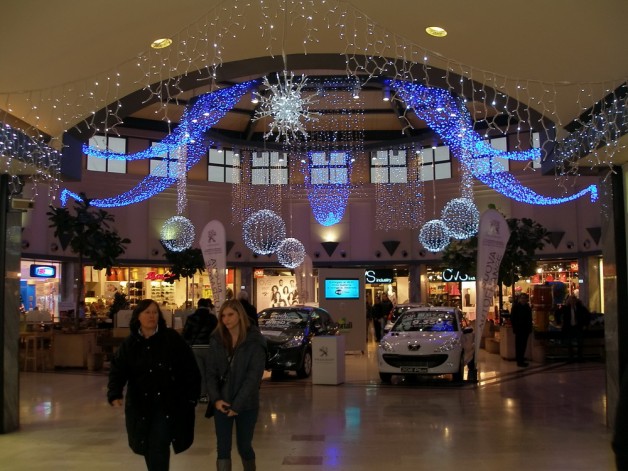 Indoor Decorations for Shopping Centers 04