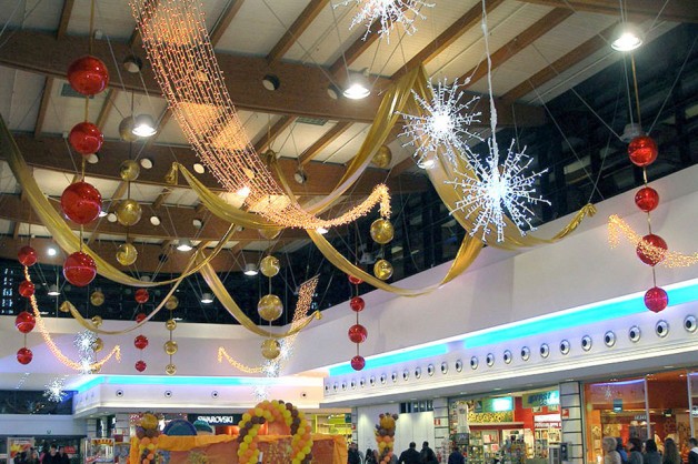 Indoor Decorations for Shopping Centers 01