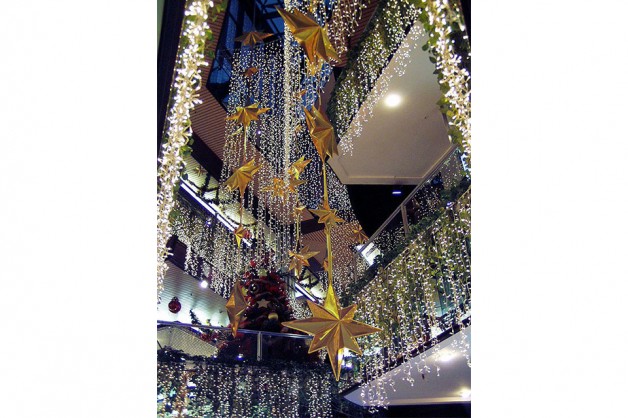 Indoor Decorations for Shopping Centers 21